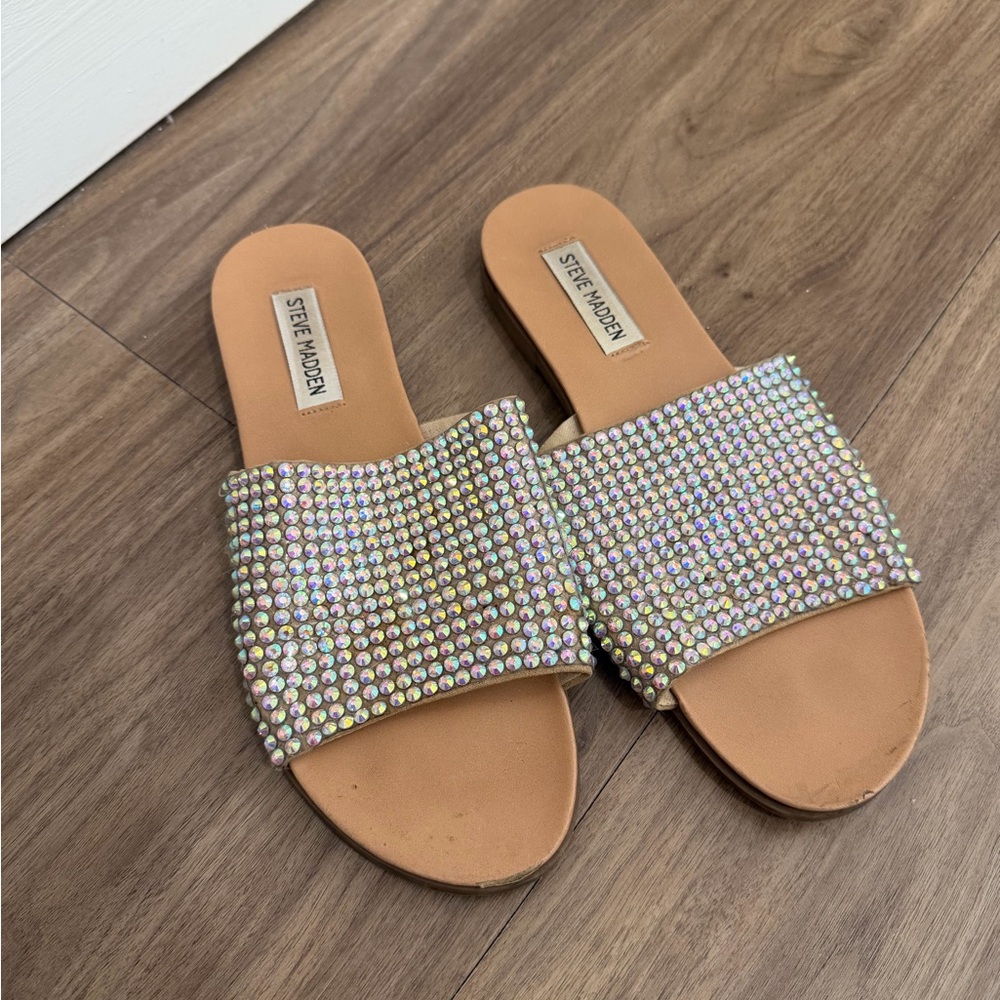 Steve Madden Iridescent slides